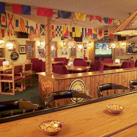 Commodores Inn Stowe Restaurant photo